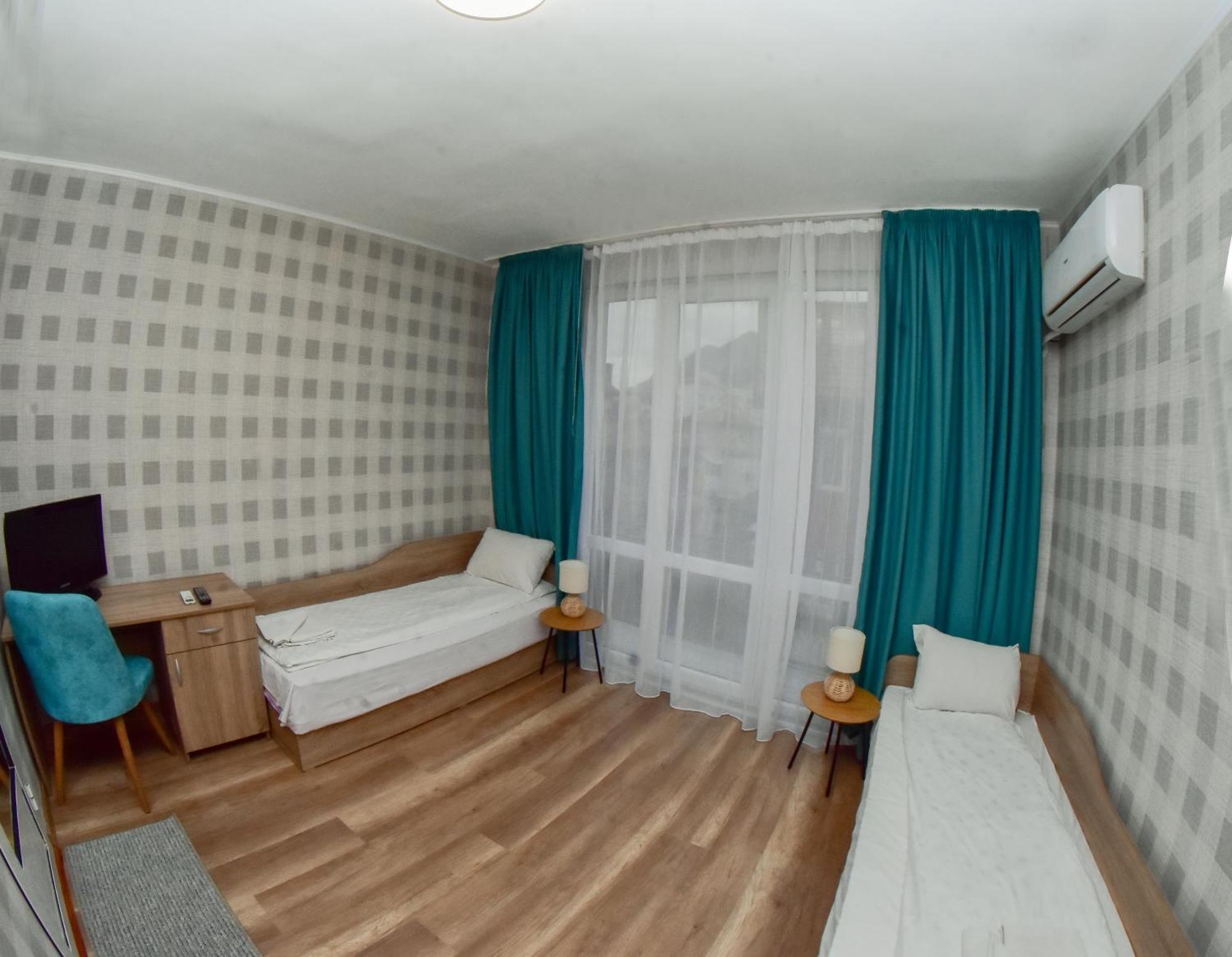 וראצה Hotel Rade 1 מראה חיצוני תמונה