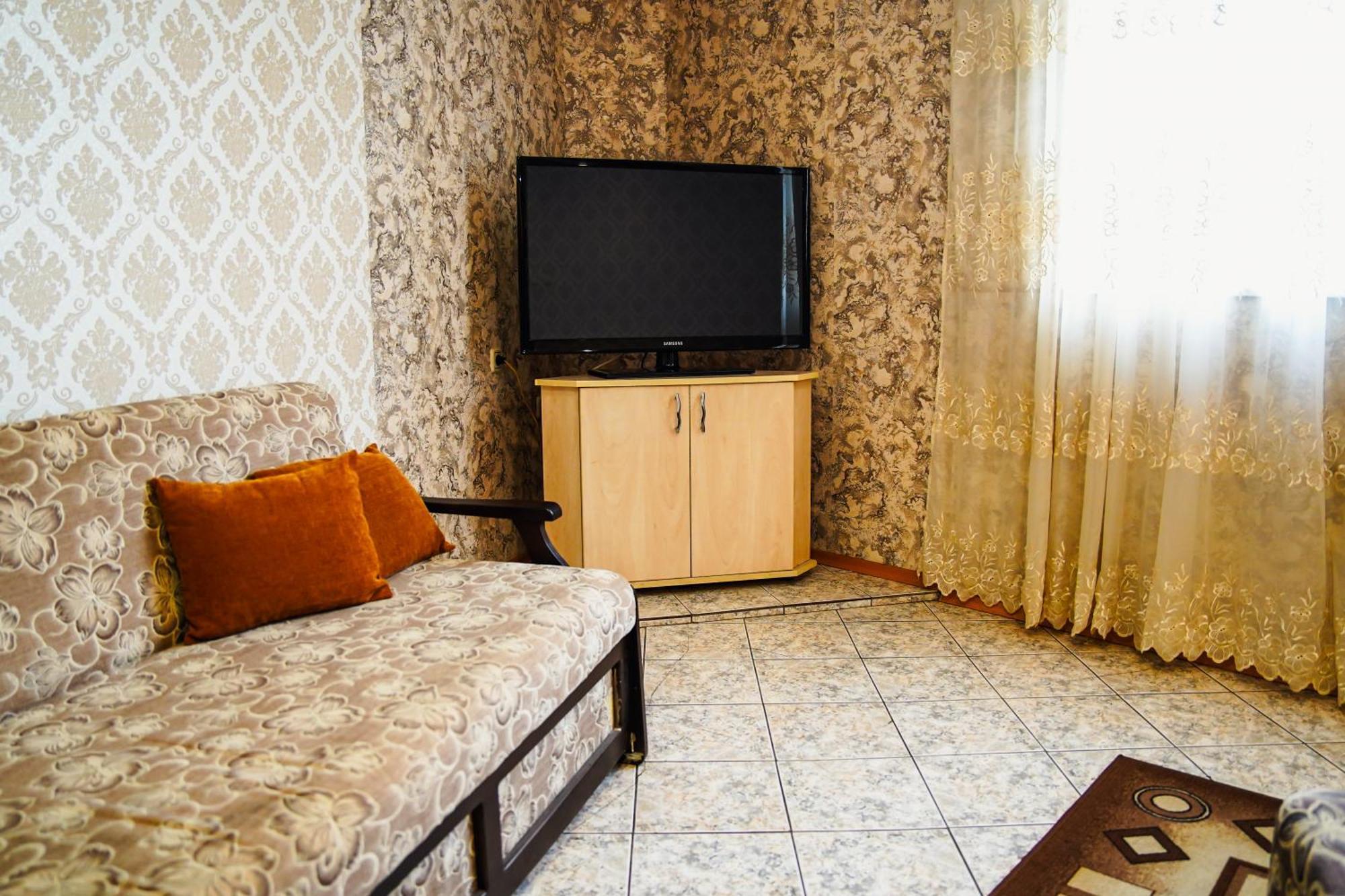 וראצה Hotel Rade 1 מראה חיצוני תמונה